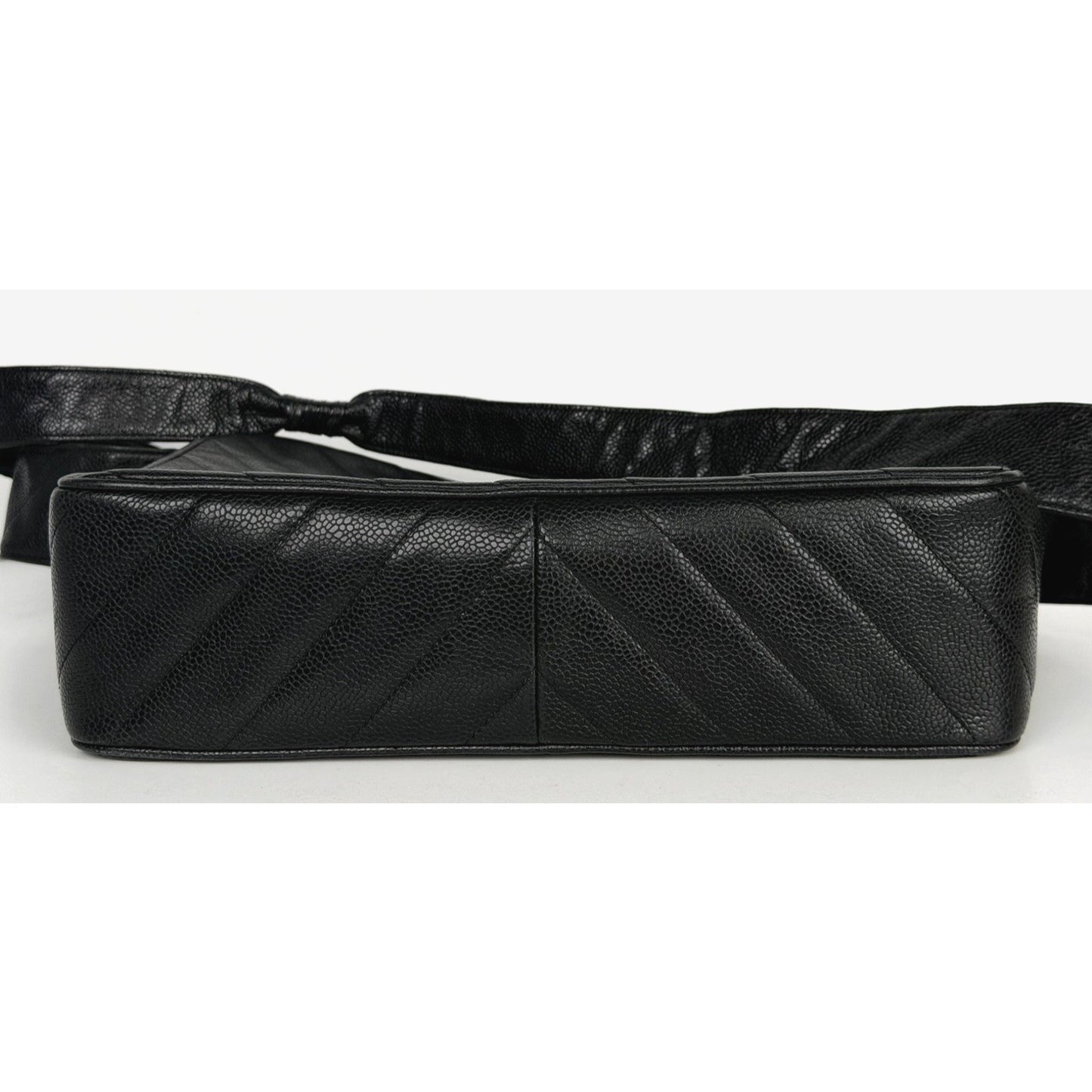 Chanel Chevron Caviar Camera Bag Large Vintage Black Quilted Leather 1991-1994 D8