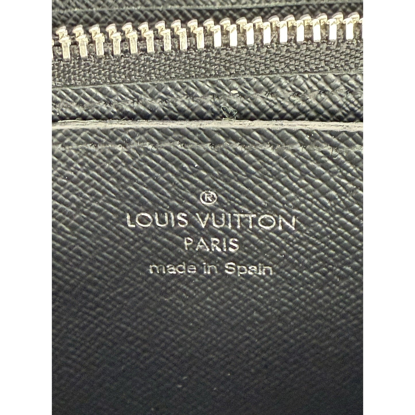 Louis Vuitton Zippy XL Damier Graphite Travel Case Long Wallet
