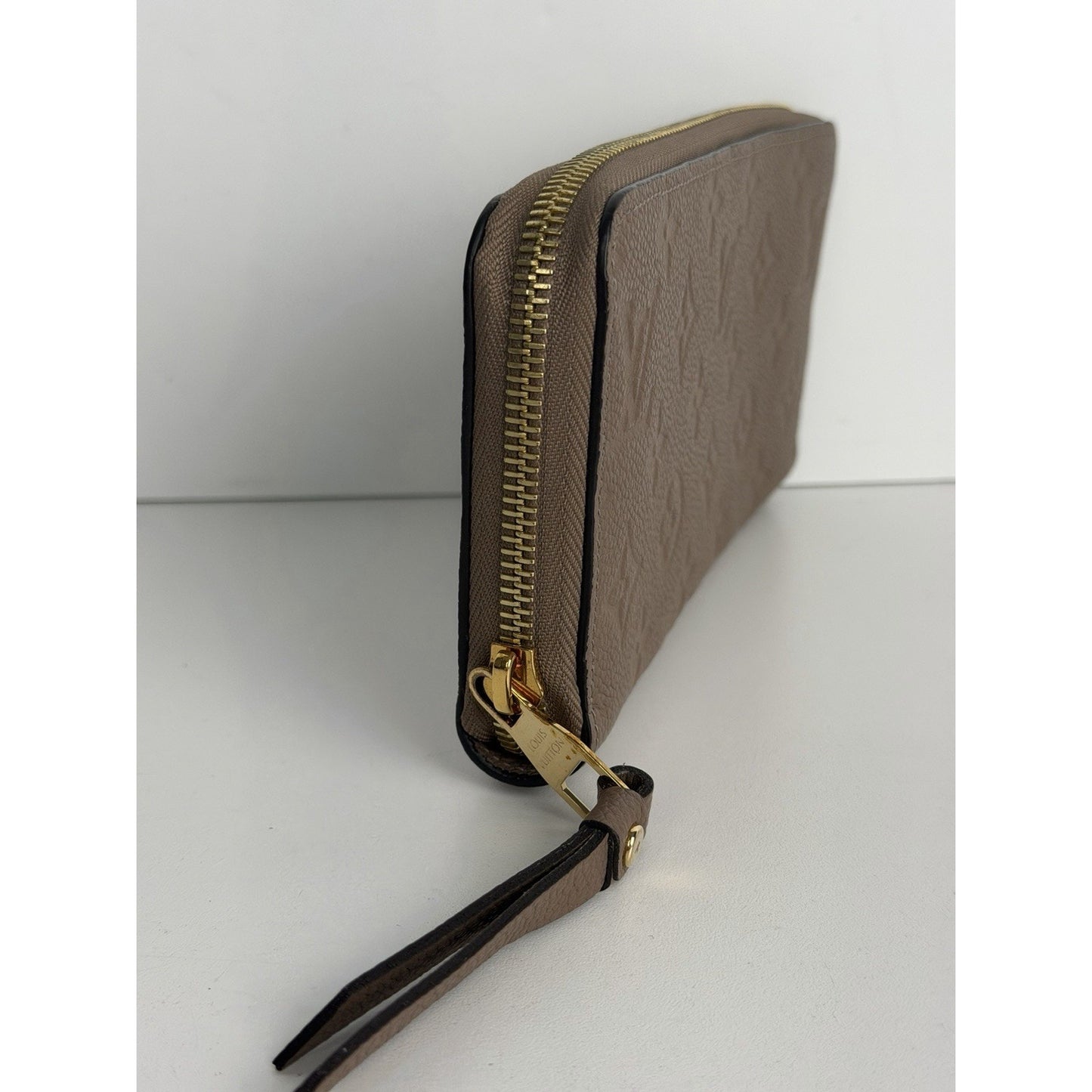 Louis Vuutton Zippy Wallet Beige Empreinte Leather & Monogram Pattern 2017 K1