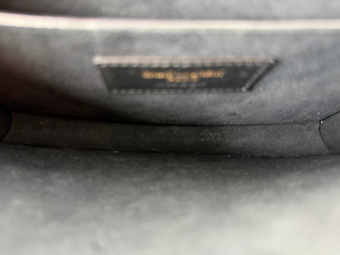 Saint Laurent Medium Sunset Shoulder Bag in Smooth Black Calfskin Leather YC-5