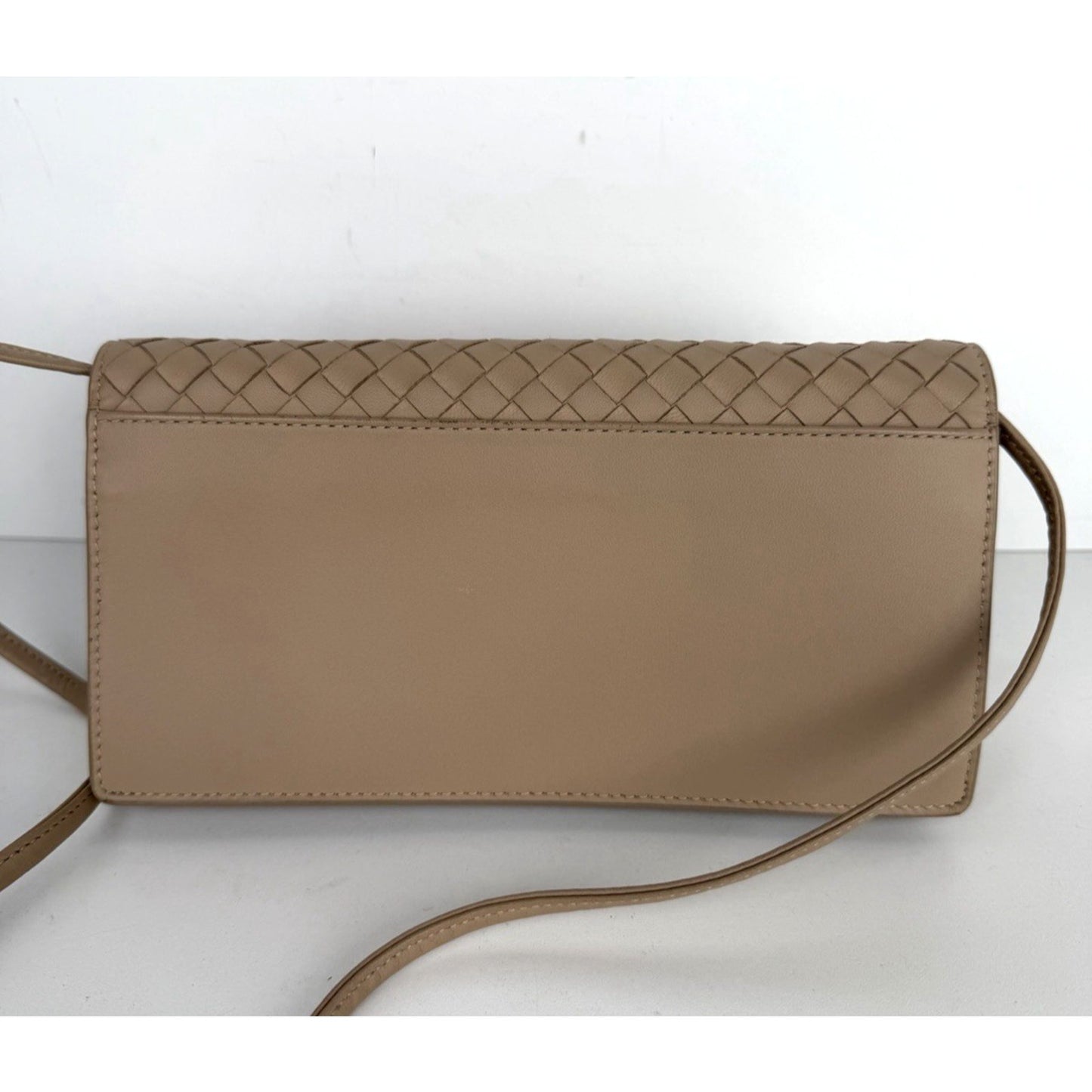Bottega Veneta Crossbody Wallet On Chain Bag in Beige Intrecciato Leather S-05