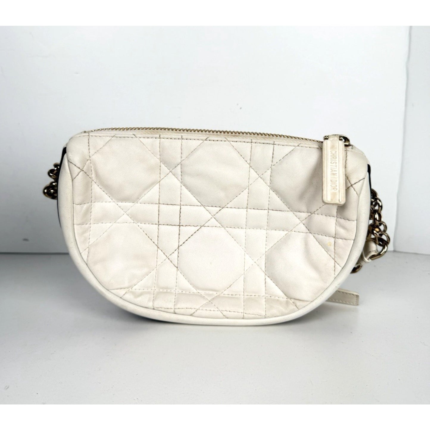 Christian Dior Vibe Hobo Shoulder Bag Small in White Cannage Leather 2021 S08