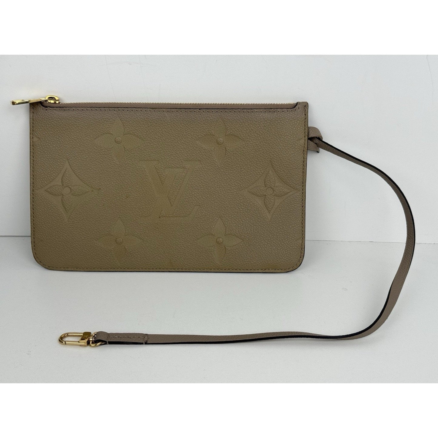 Louis Vuitton Empreinte Monogram Giant Neverfull MM Tourterelle