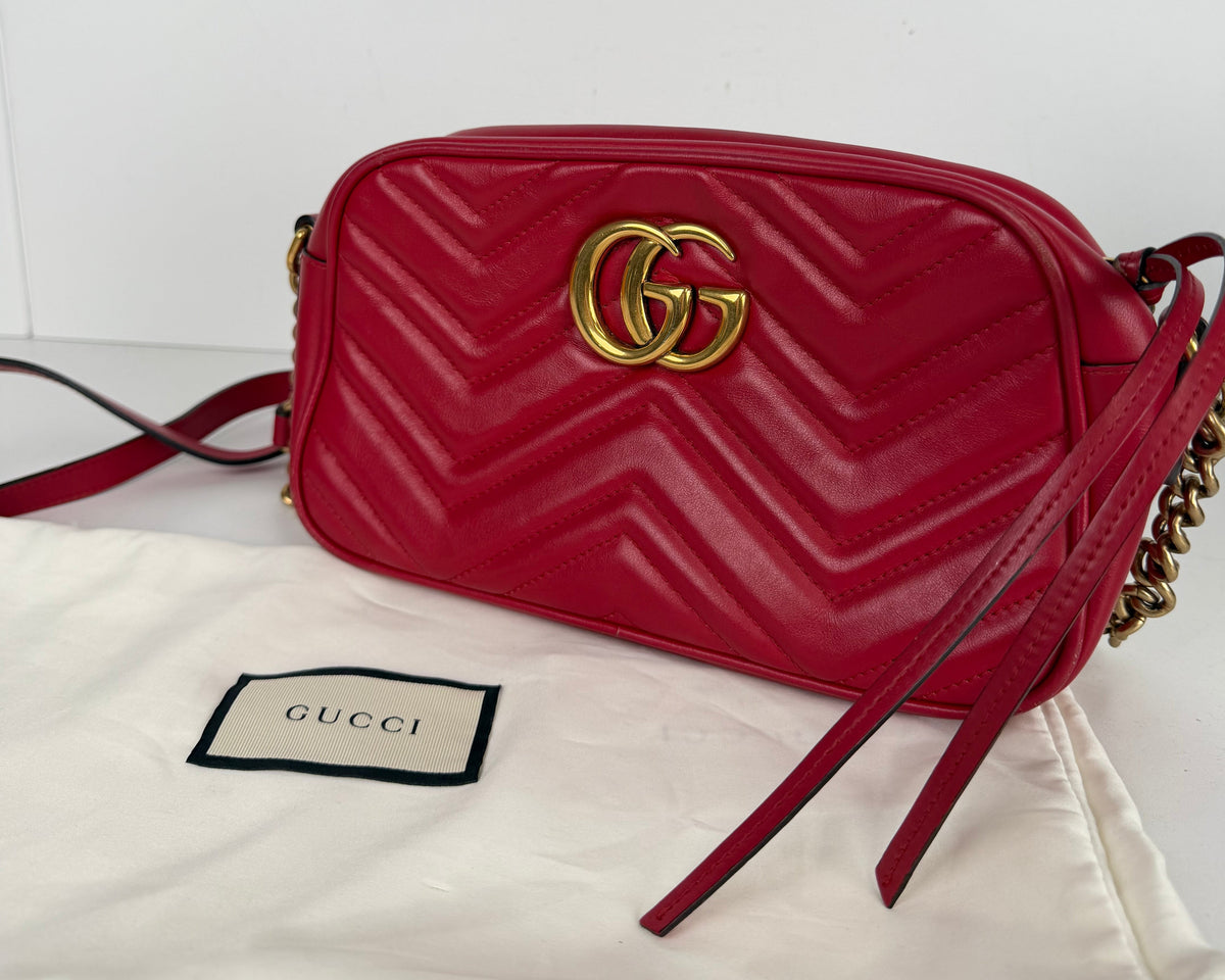 Gucci GG Marmont Small Shoulder Bag in Red Matelasse Leather YS22