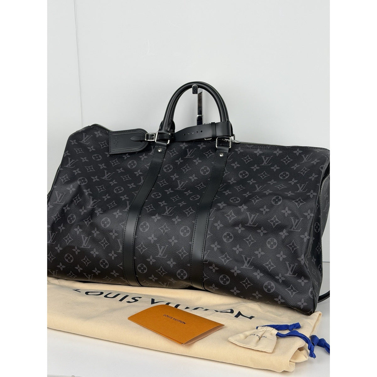 Louis Vuitton Keepall Bandouliere 55 Duffle Bag in Black Coated Canvas NFC E2
