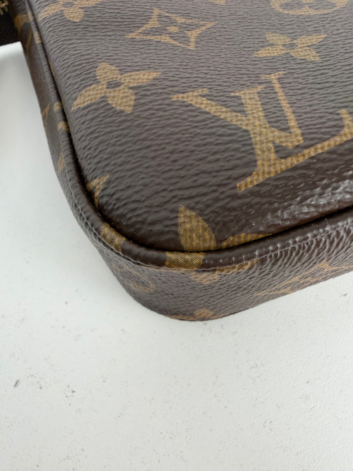 Louis Vuitton Pochette Accessoires Bag NM in Brown LV Monogram Coated Canvas NFC YS-13