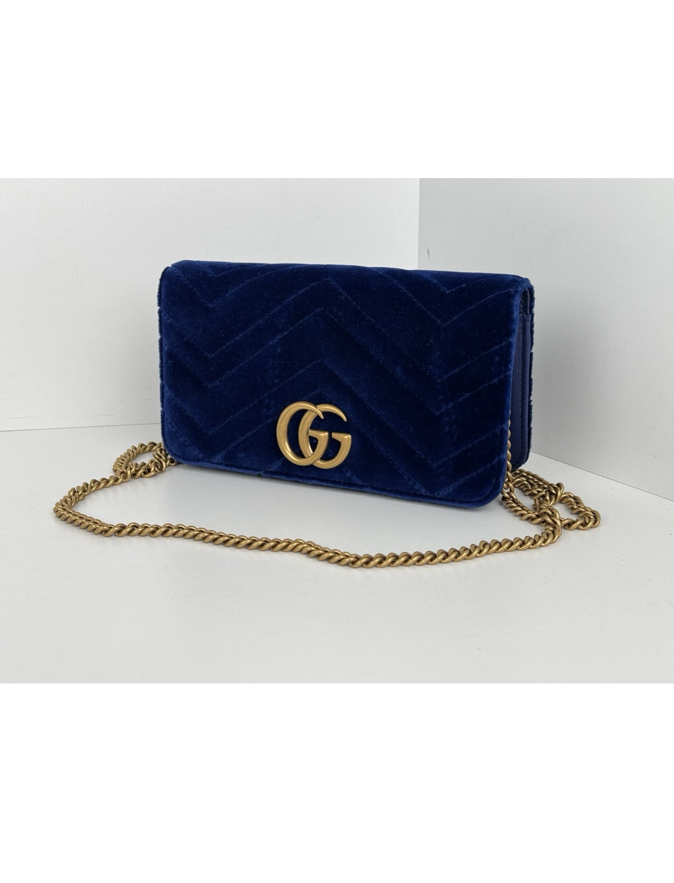 Gucci GG Marmont Blue Velvet Gold-Tone Chain Flap Crossbody Bag