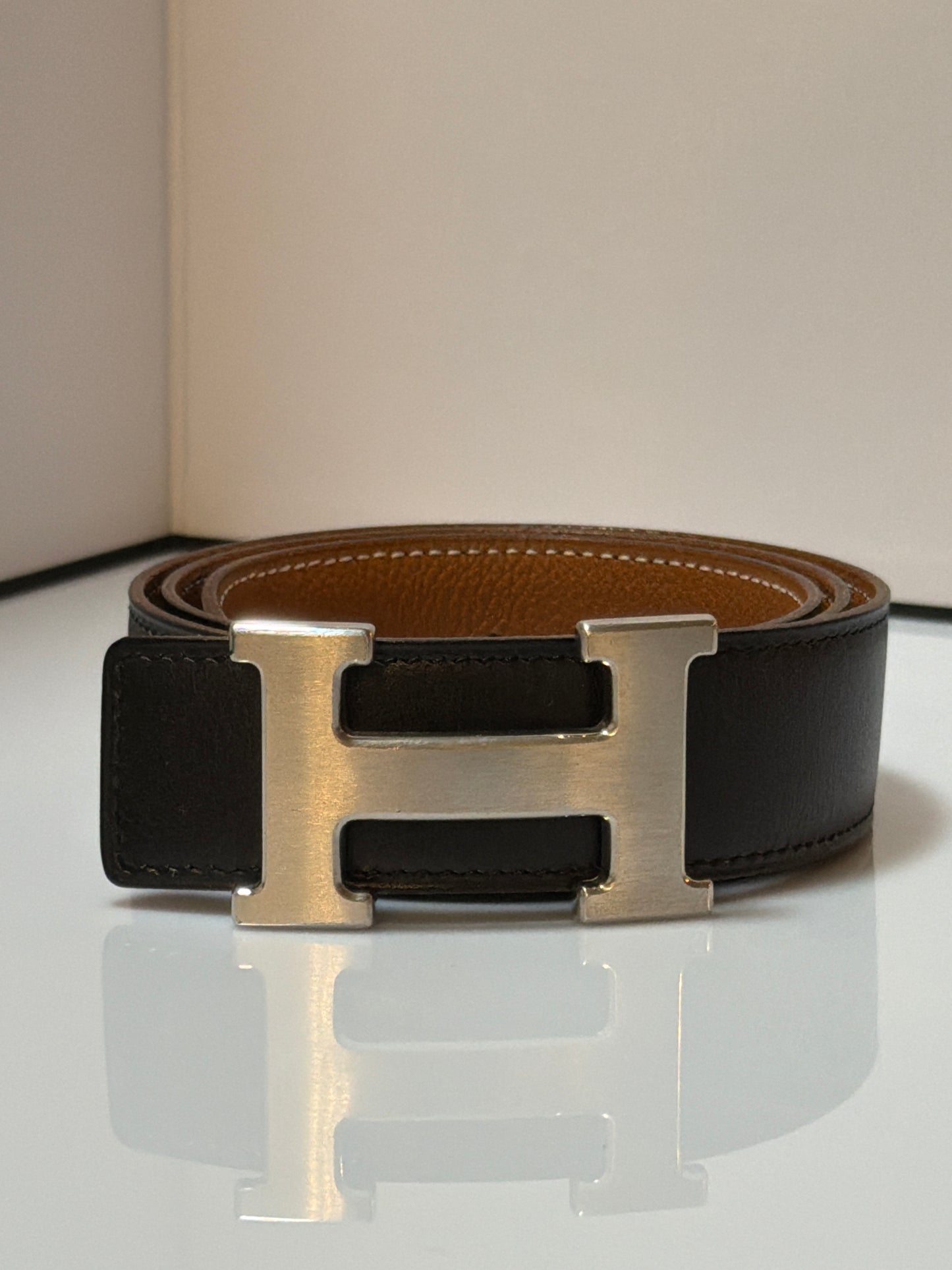 Hermes Constance Reversible Belt 75 F in a Square