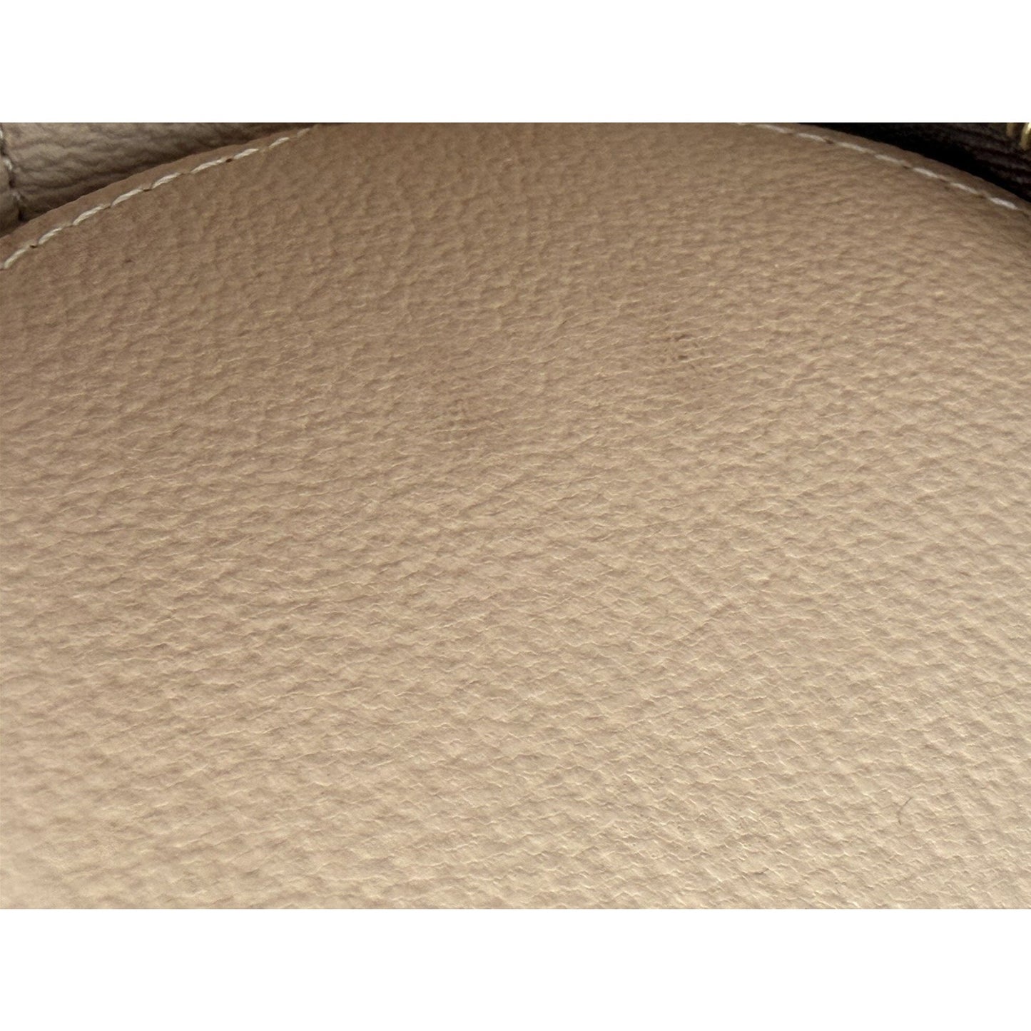 Louis Vuitton Eyeshadow Pouch with 2 Brushes in Brown Monogram Canvas K1
