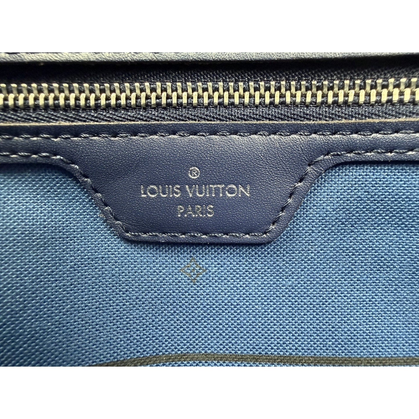 Louis Vuitton Neverfull Tote Bag MM in Escale Monogram Canvas 2020 D4