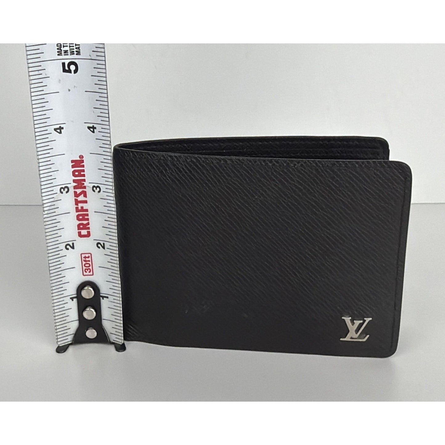 Louis Vuitton Multiple Wallet for Men in Black Taiga Leather NFC