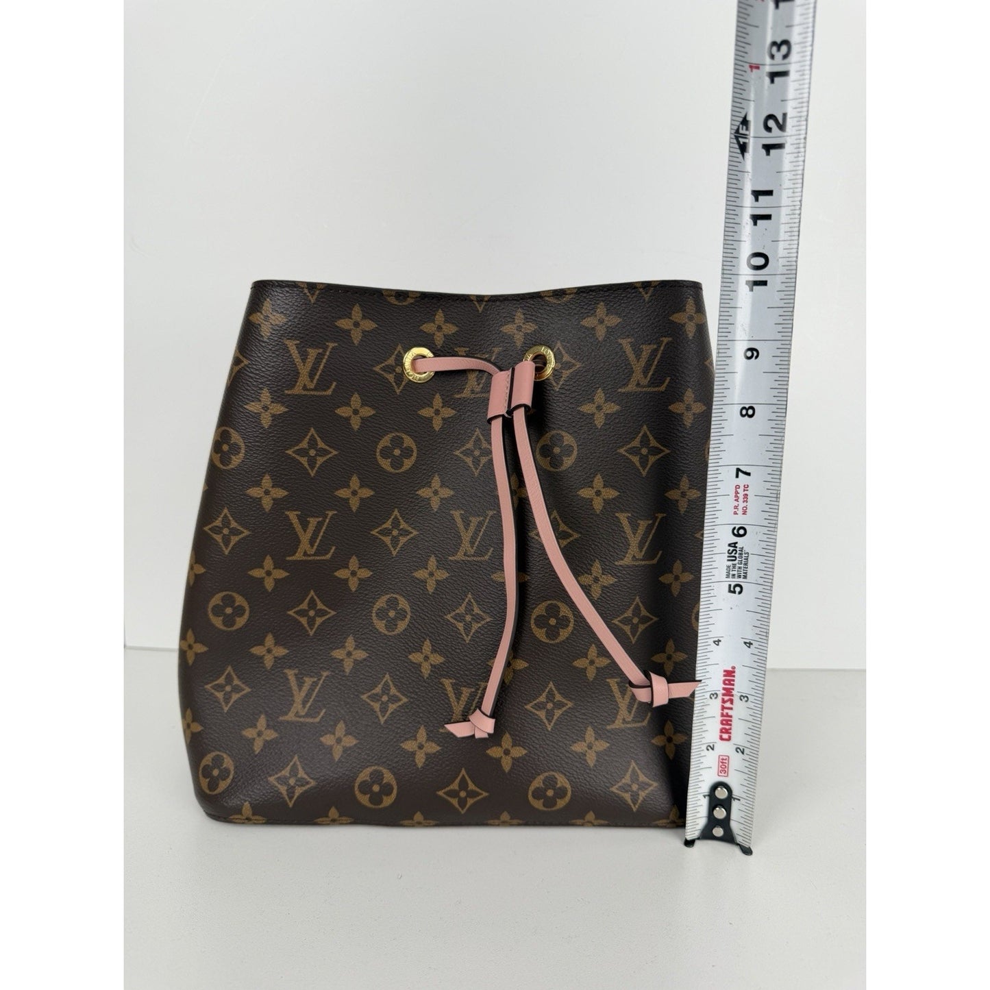 Louis Vuitton NéoNoé MM Bag Brown Monogram Canvas & Rose Poudre Leather 2018 F1
