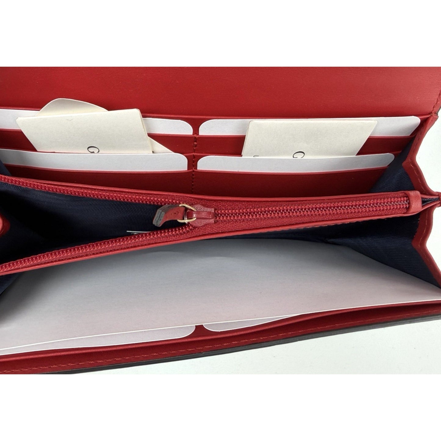 Gucci GG Supreme Monogram Blooms Continental Wallet in Coated Canvas K2