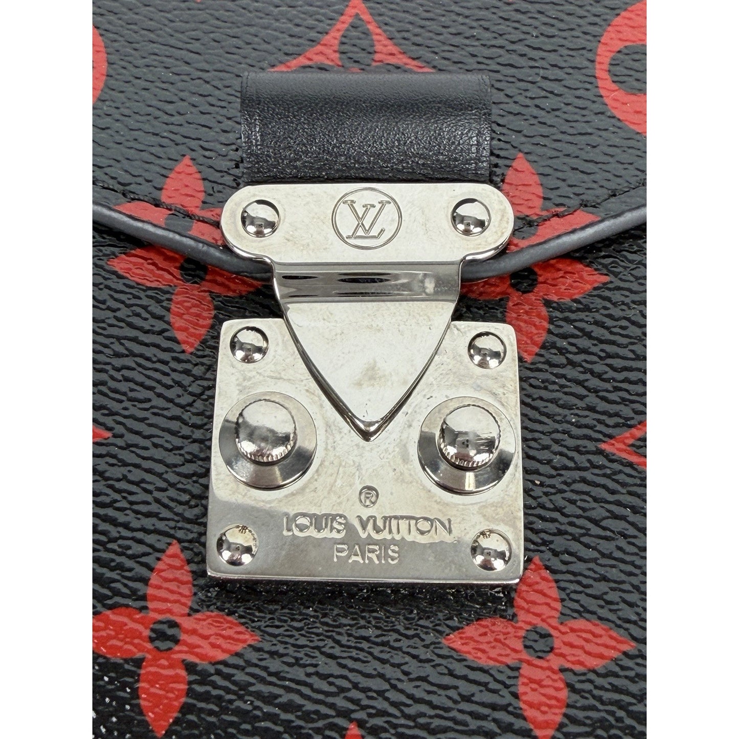Louis Vuitton Infrarouge Pochette Metis Bag in LV Monogram Coated Canvas NFC S14
