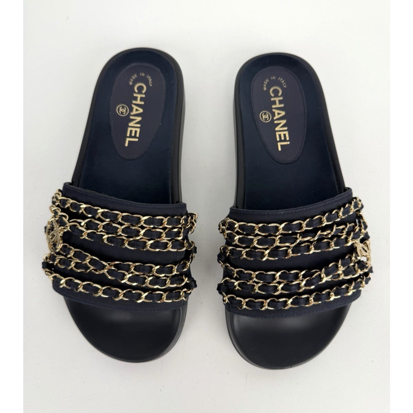 Chanel Interlocking CC Chain Slides in Dark Navy Satin Size EU 37
