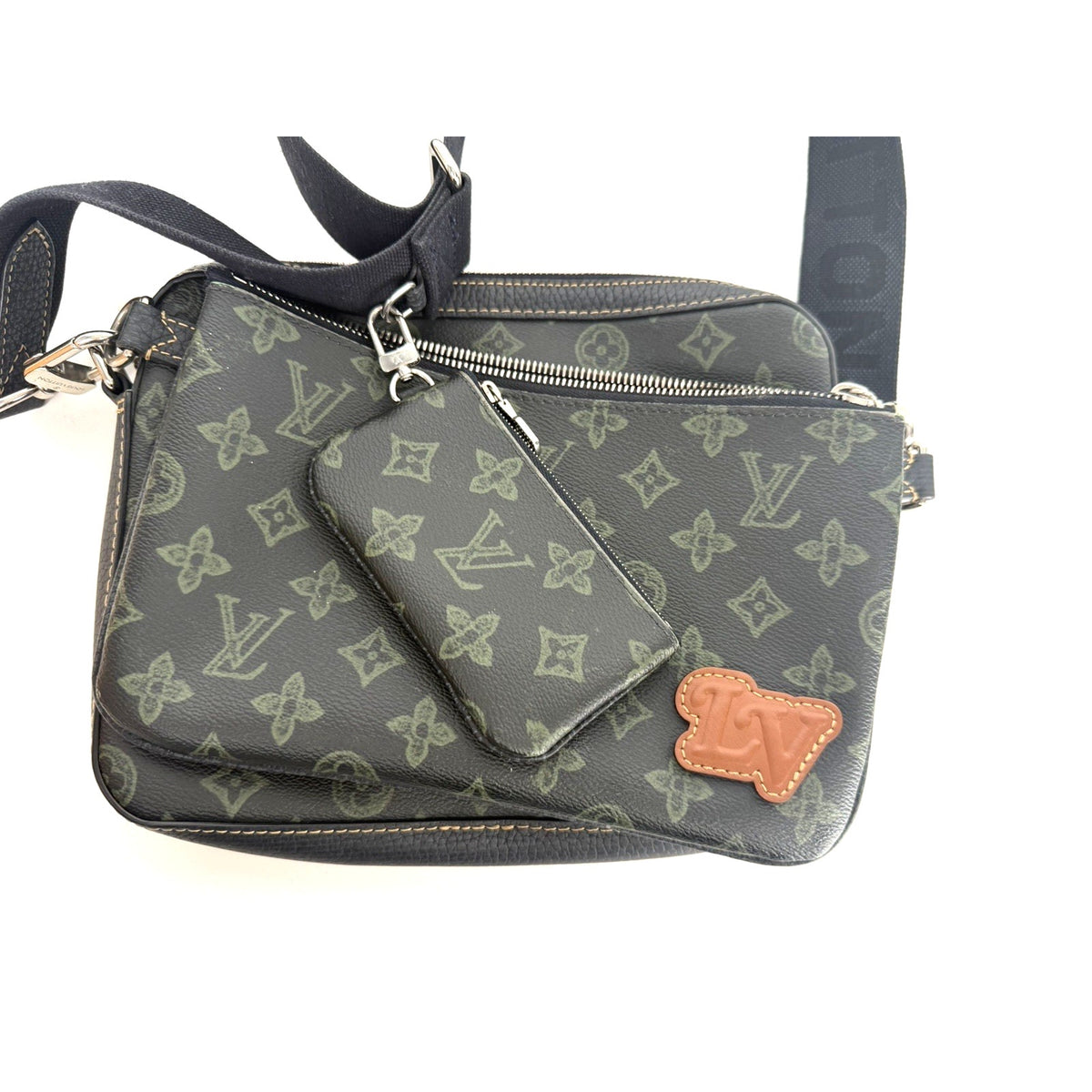 Louis Vuitton Trio Messenger Shoulder Bag Green Coated Canvas NFC C4