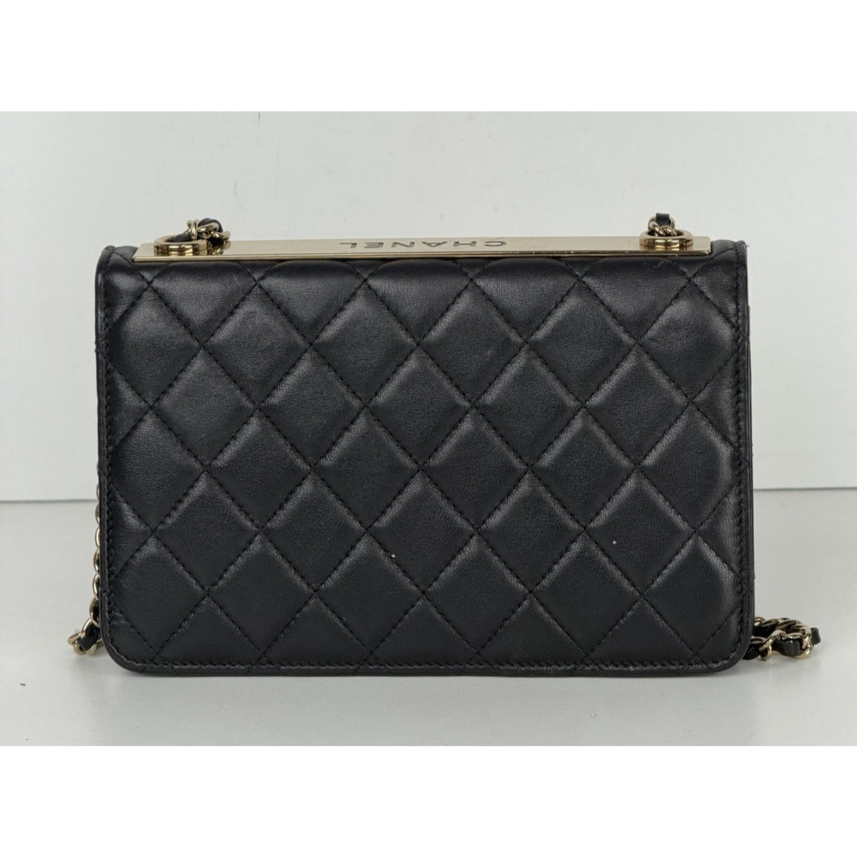 Chanel Trendy CC Wallet on Chain Bag in Black Quilted Lambskin Leather 2022 D5