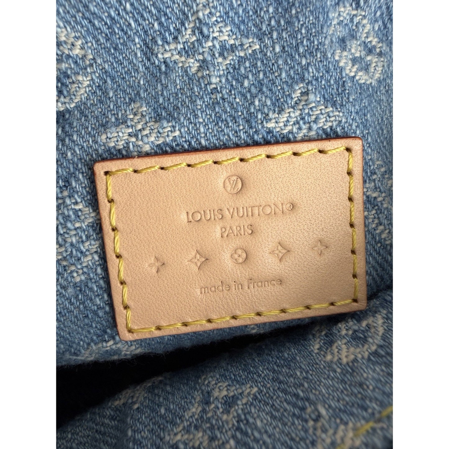 Louis Vuitton Hills Pochette Shoulder Bag in Blue LV Monogram Denim NFC C5