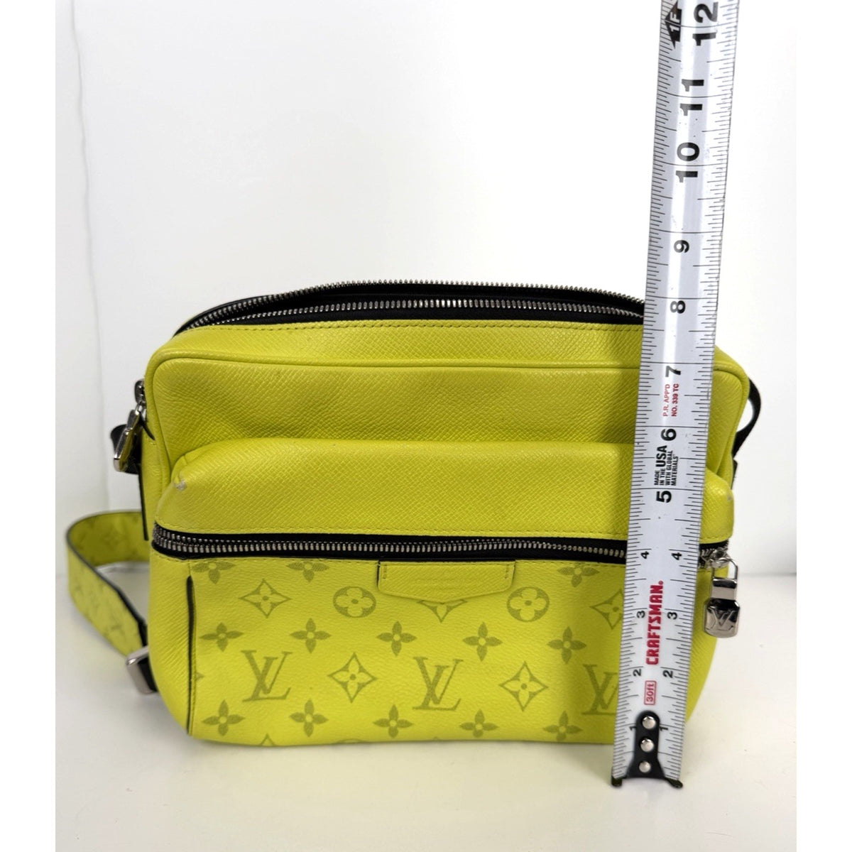 Louis Vuitton Taigarama Messenger Bag Taiga Leather Coated Canvas 2019 S11