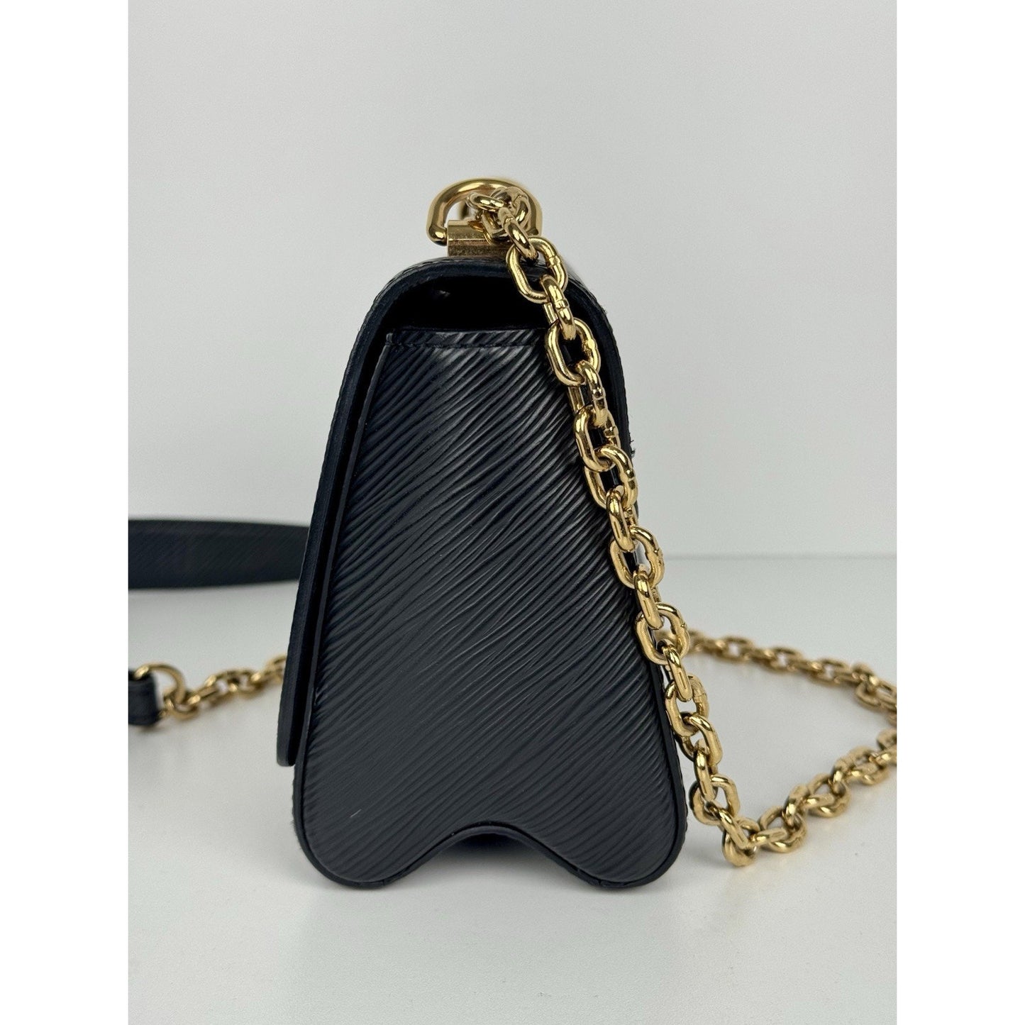 Louis Vuitton Twist MM Bag Black Epi Leather