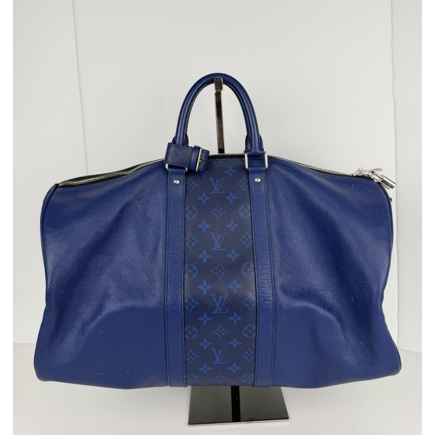 Louis Vuitton Pacific Keepall 50 Bag in Blue Taiga Leather & LV Monogram NFC S