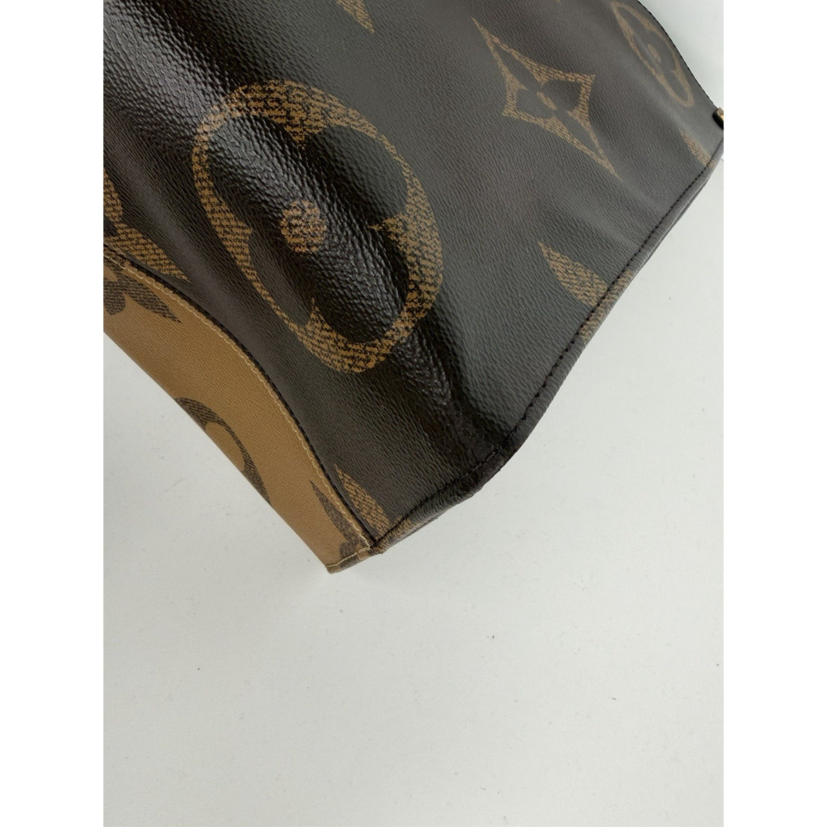 Louis Vuitton OnTheGo GM Tote Bag Brown Reverse Monogram Coated Canvas 2020 R-1