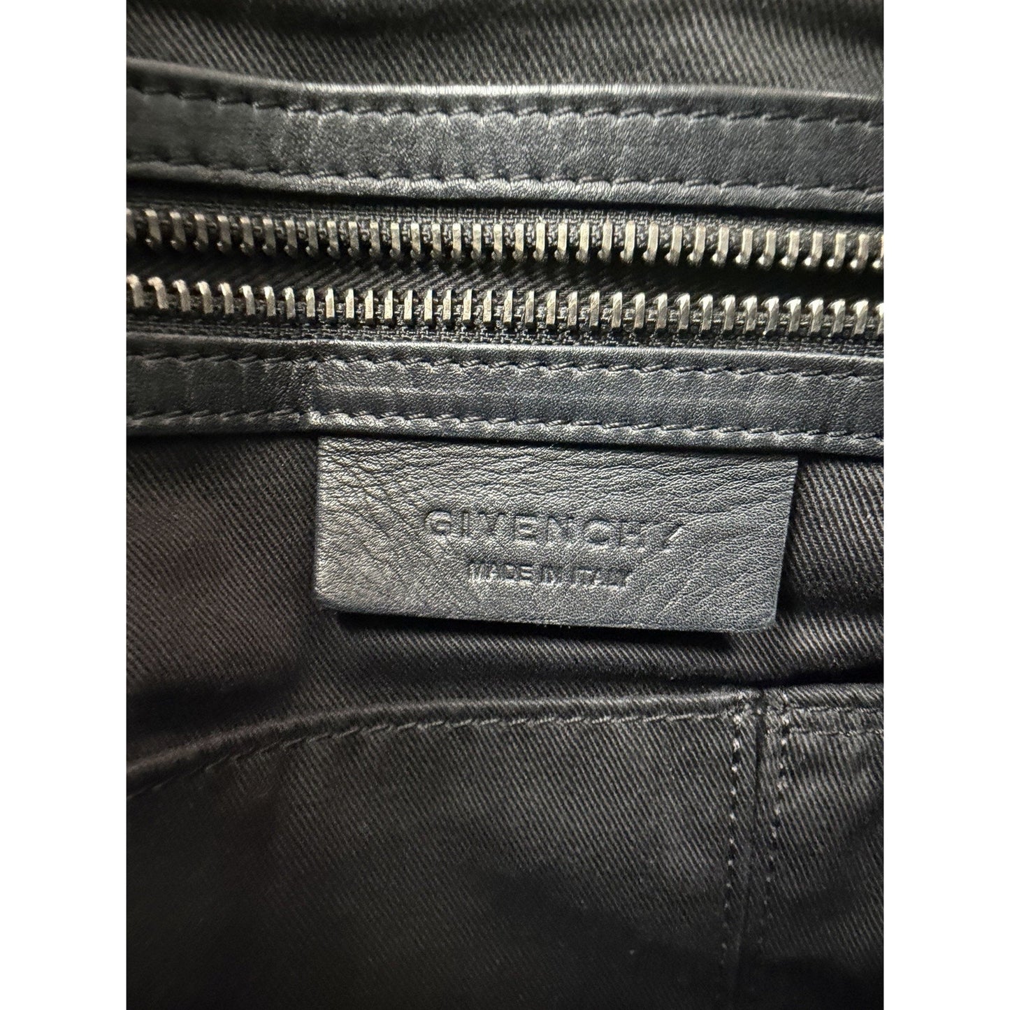 Givenchy Pandora Shoulder Bag Medium in Brick Wrinkled Sheepskin Leather S-08