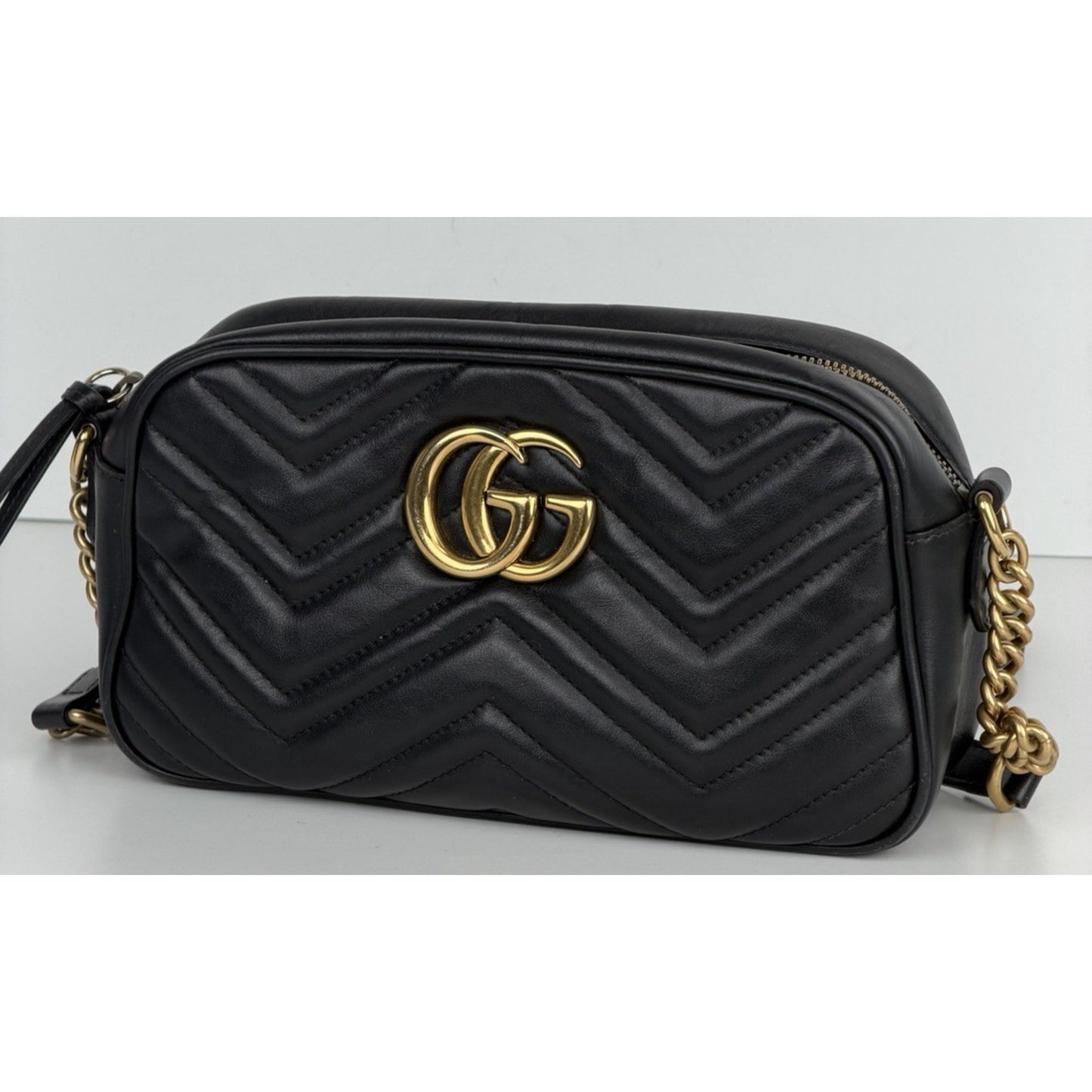 Gucci GG Marmont Small Camera Bag in Black Matelasse Chevron Leather S-07