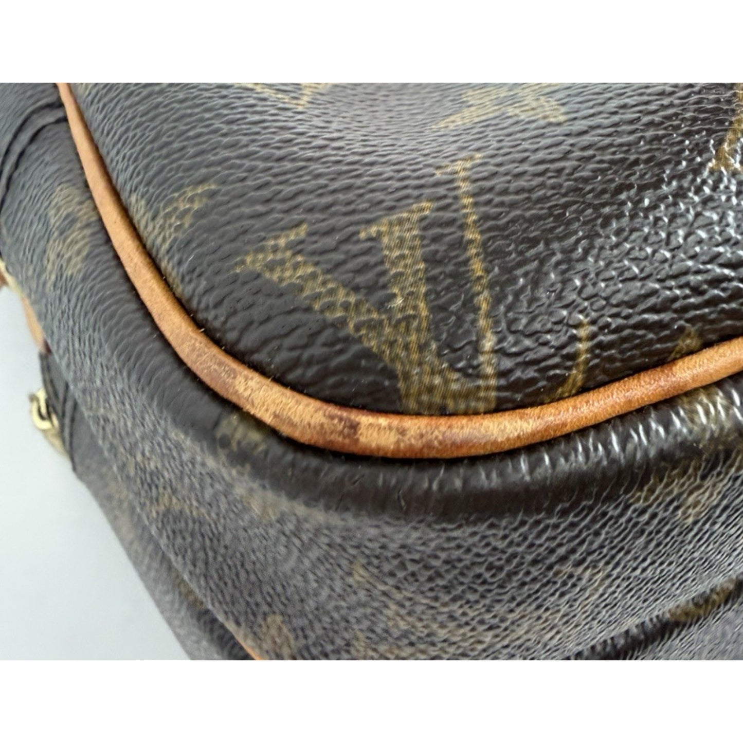 Louis Vuitton Monogram Reporter PM Crossbody Bag in Brown Coated Canvas 2004 S13