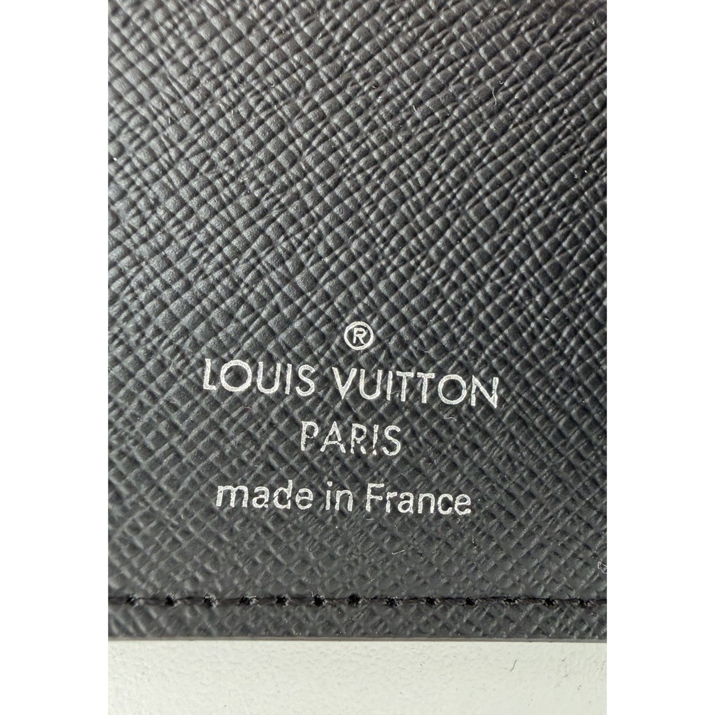 Louis Vuitton Multiple Wallet for Men in Black Taiga Leather NFC
