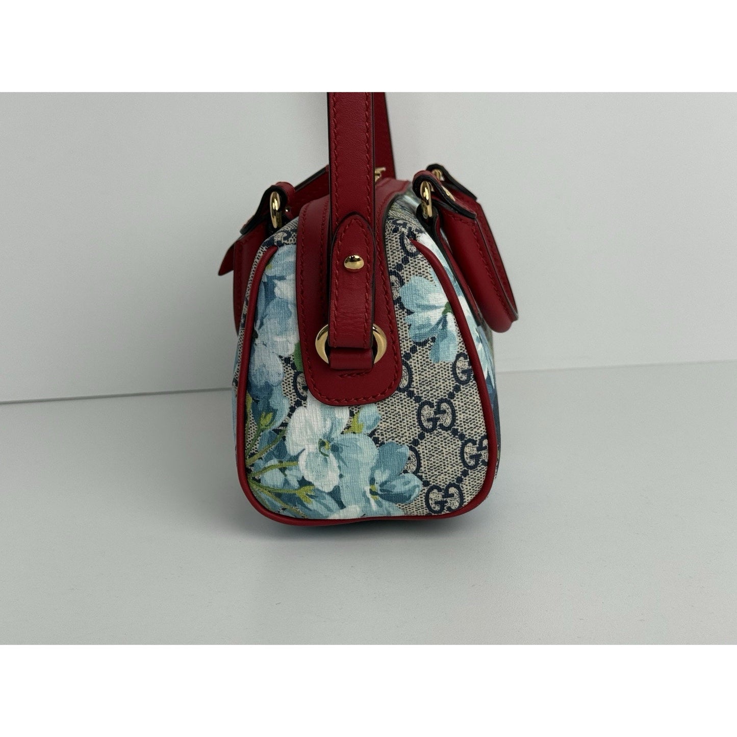 Gucci GG Supreme Blooms Boston Mini Bag with Top Handle and Crossbody Strap