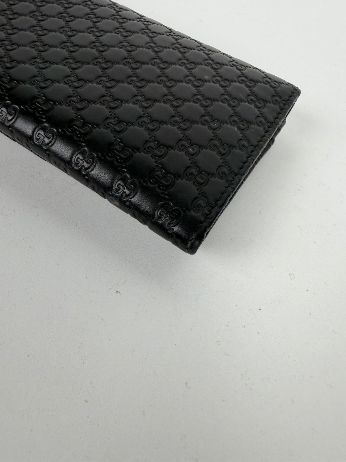 Gucci Microguccissima Continental Wallet in Black Leather K3