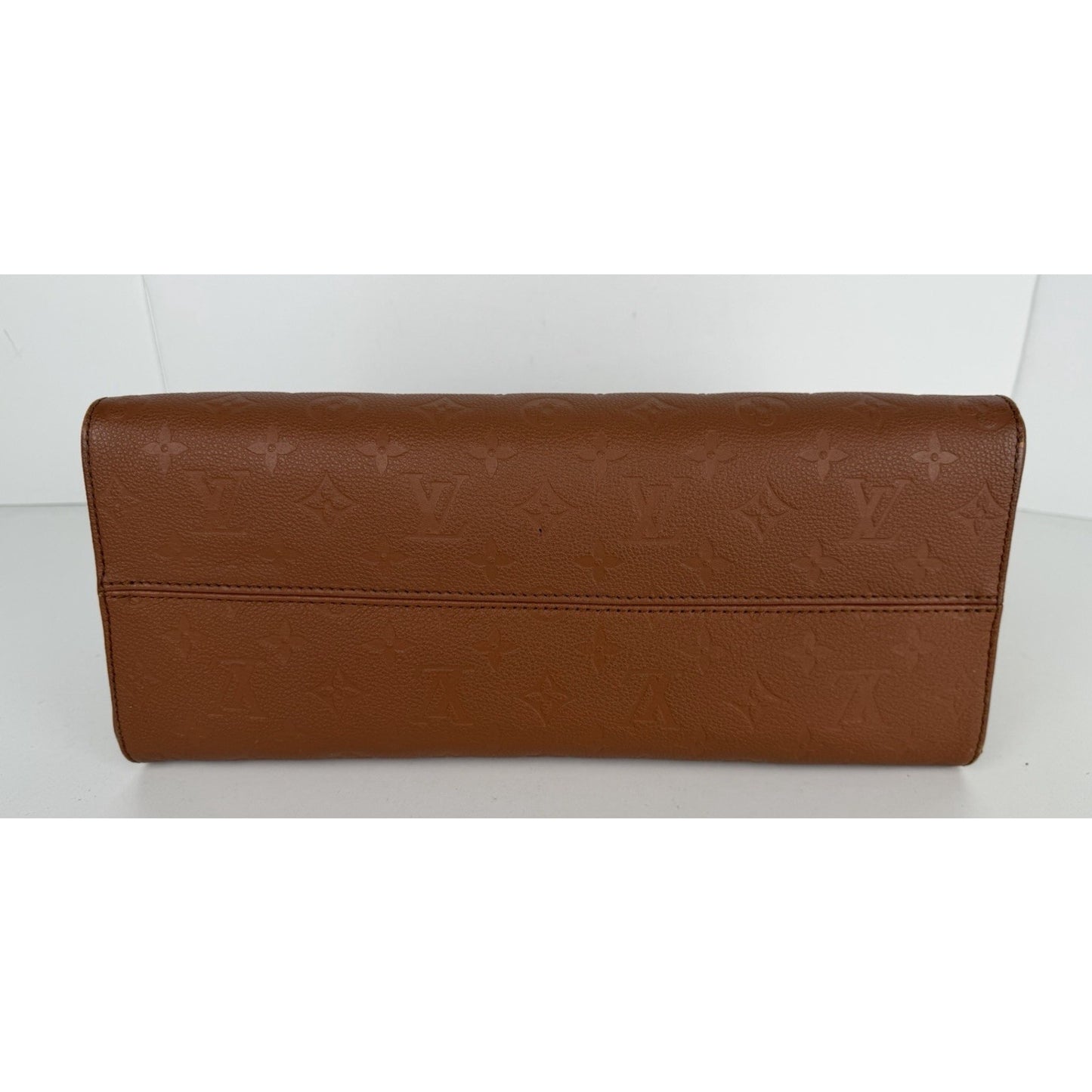 Louis Vuitton OnTheGo MM Tote Bag in Cognac Monogram Empreinte Leather D9