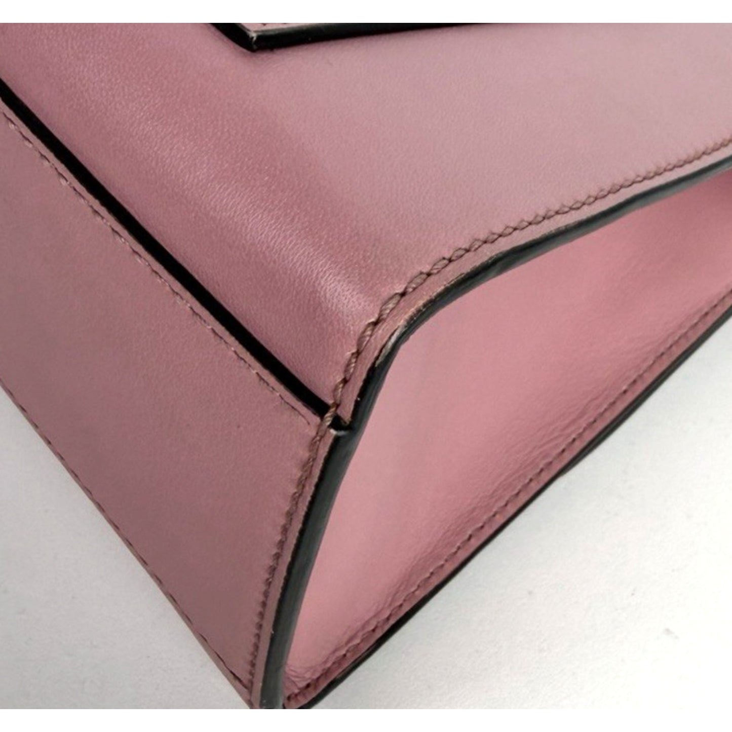 Gucci Padlock Shoulder Bag Medium Pink Calfskin Leather Gold-Tone Hardware S03