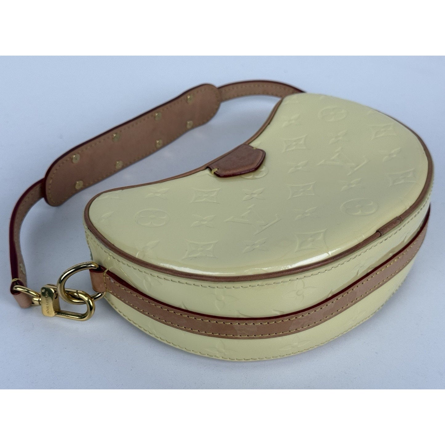 Louis Vuitton Croissant Handbag Monogram Vernis PM Yellow B-7