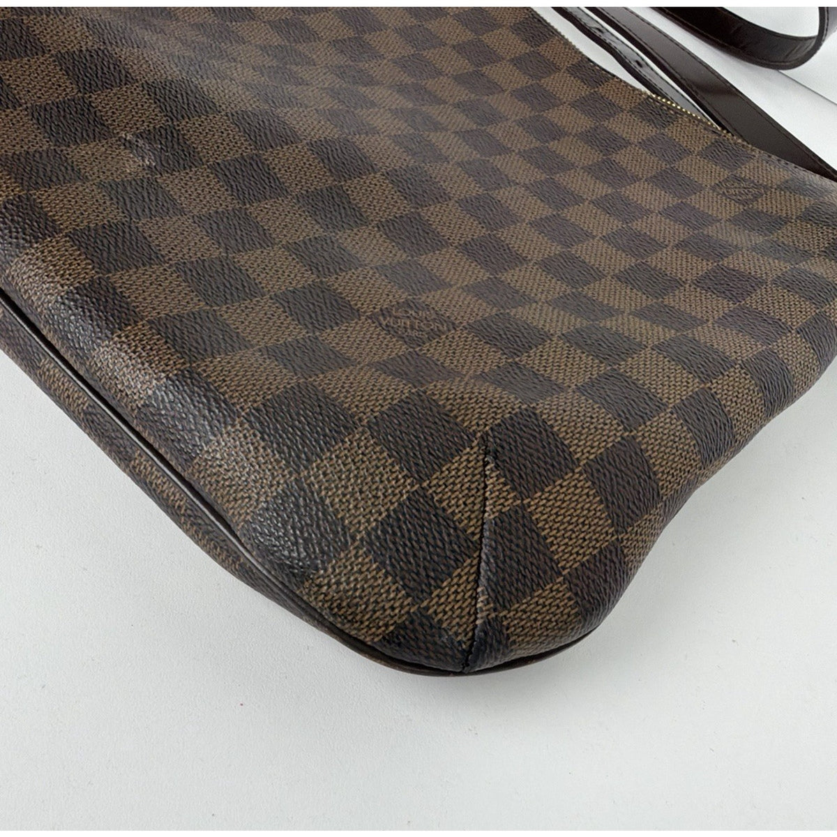 Louis Vuitton Bloomsbury Crossbody Bag PM in Damier Ebene Coated Canvas 2017 S08