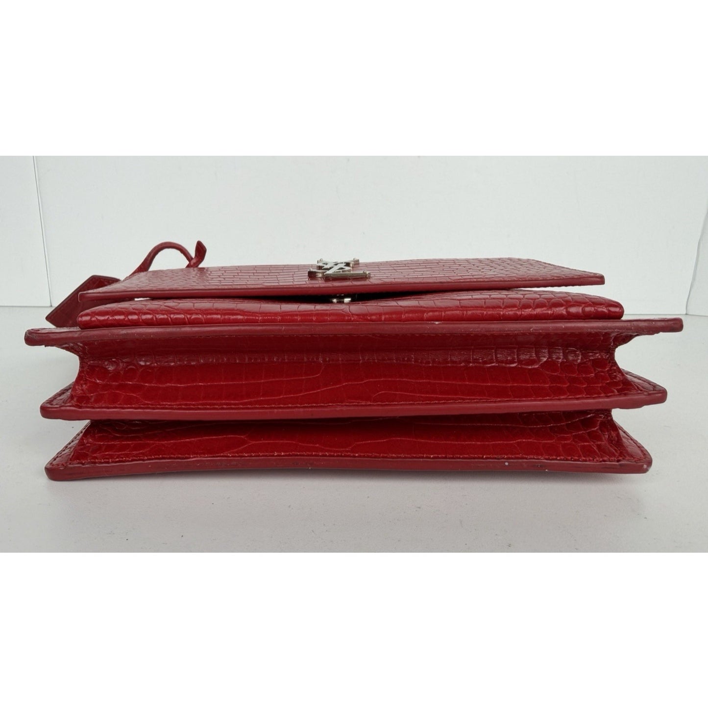 Saint Laurent Sunset Shoulder Bag Medium in Red Croc-Embossed Leather S
