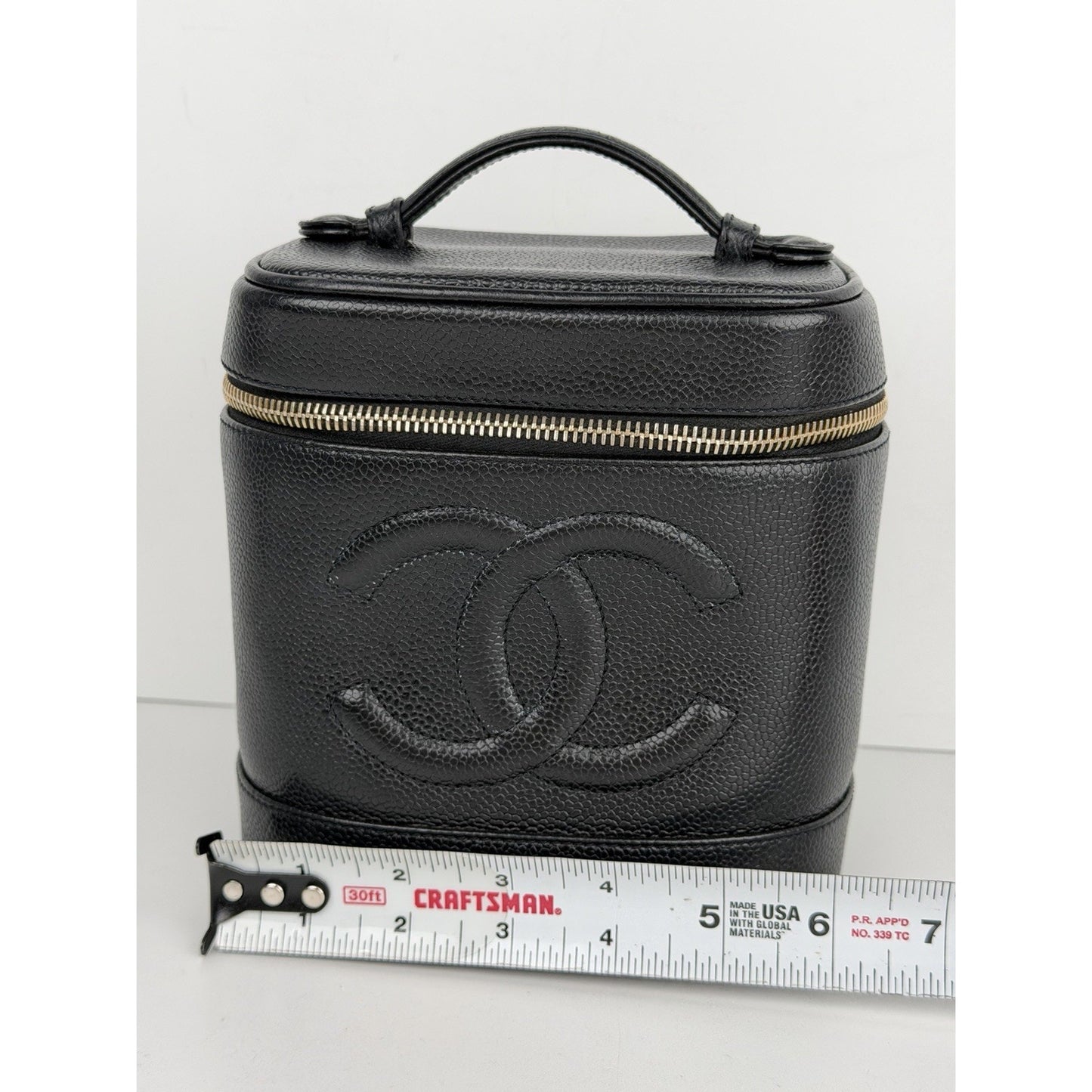 Chanel Caviar Vanity Cosmetic Case Vintage in Black Leather 1997-1999