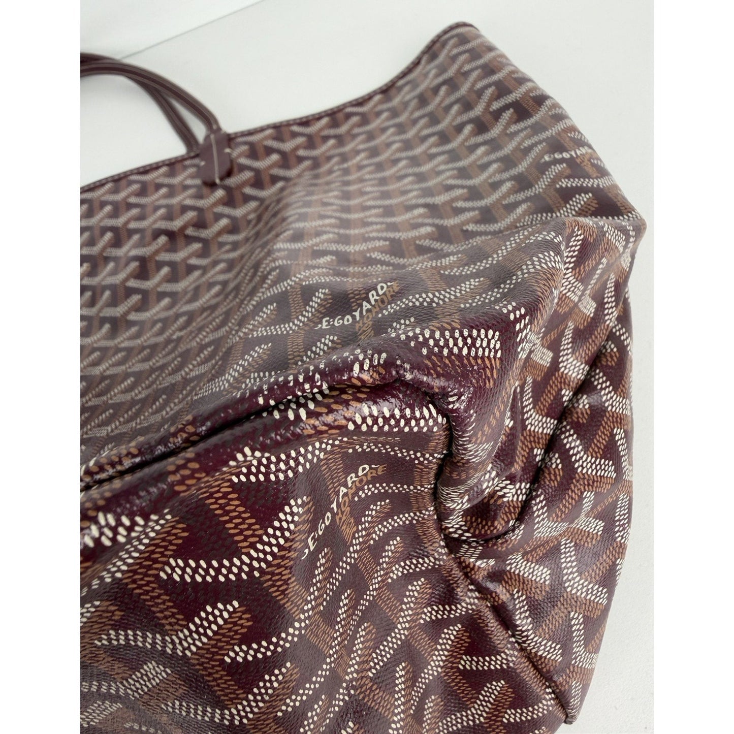 Goyard Saint Louis Tote Bag GM in Burgundy Goyardine Coated Canvas B-4