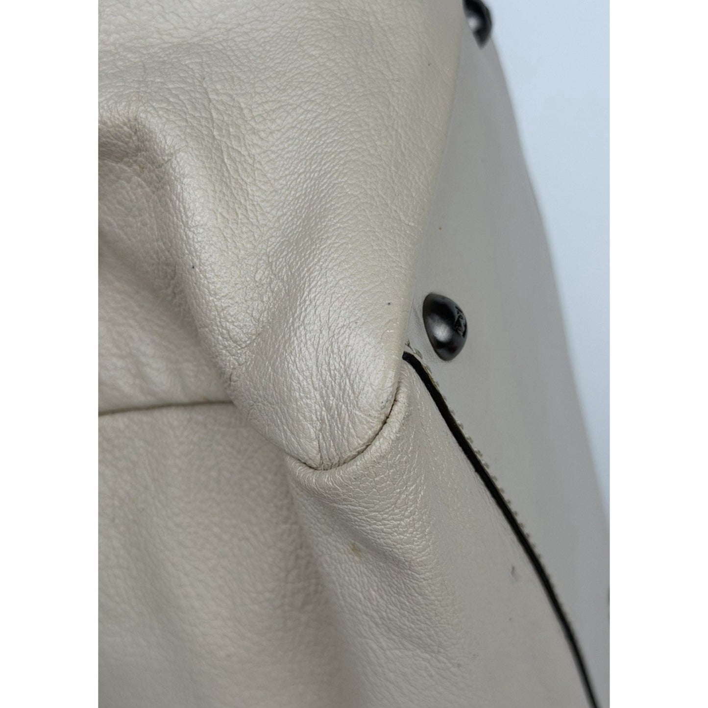 Fendi Peekaboo Bag in Light Beige Calf Leather S01
