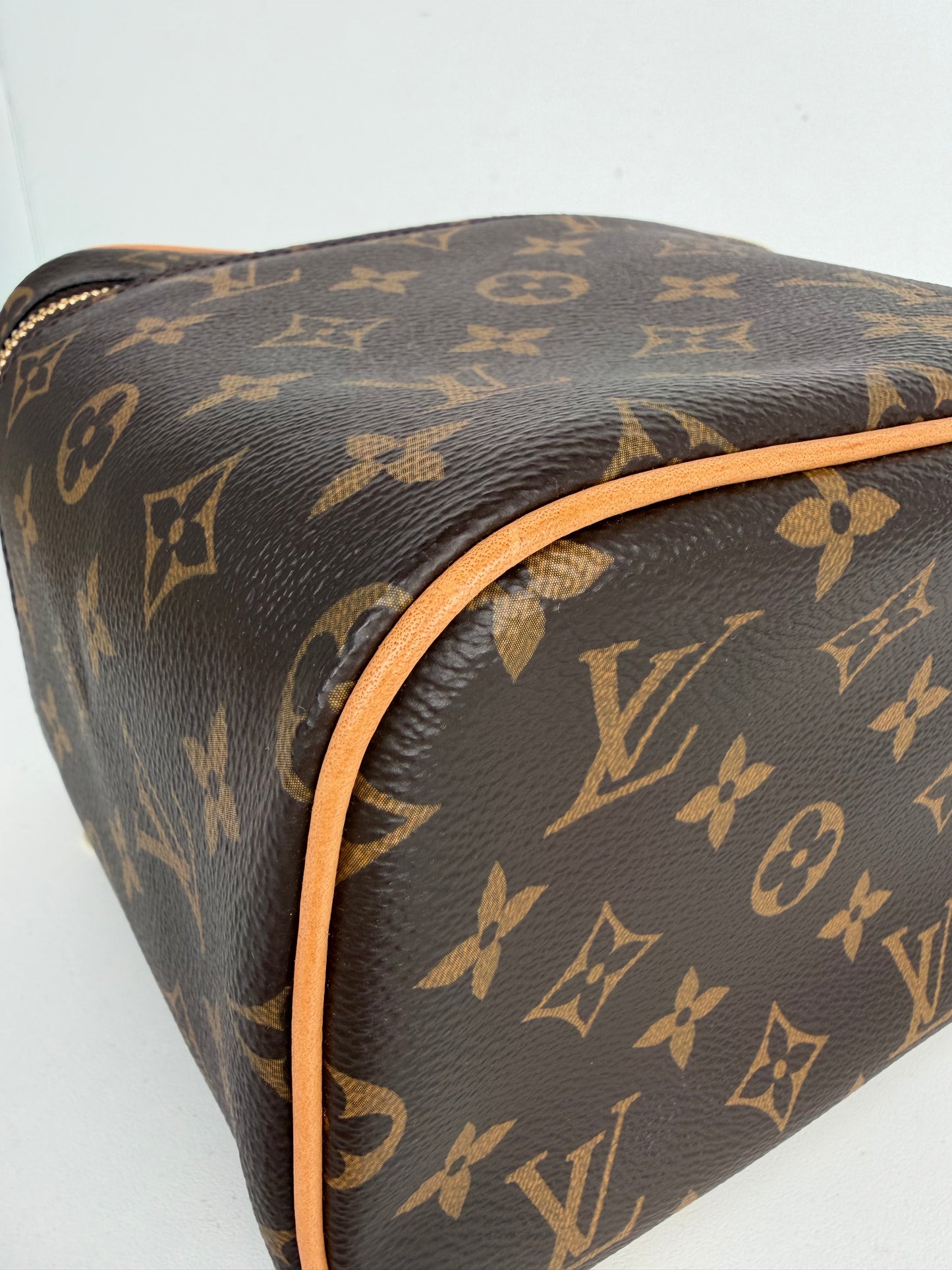 Louis Vuitton Nice BB Vanity Case Bag in Brown LV Monogram Coated Canvas NFC YS-10