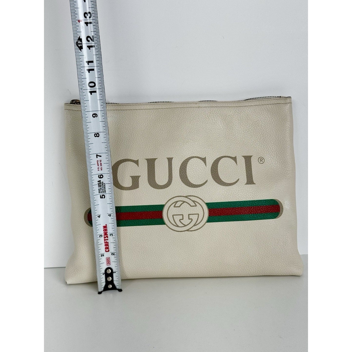 Gucci White Leather Logo Print Zip Pouch with Gold Hardware D-1