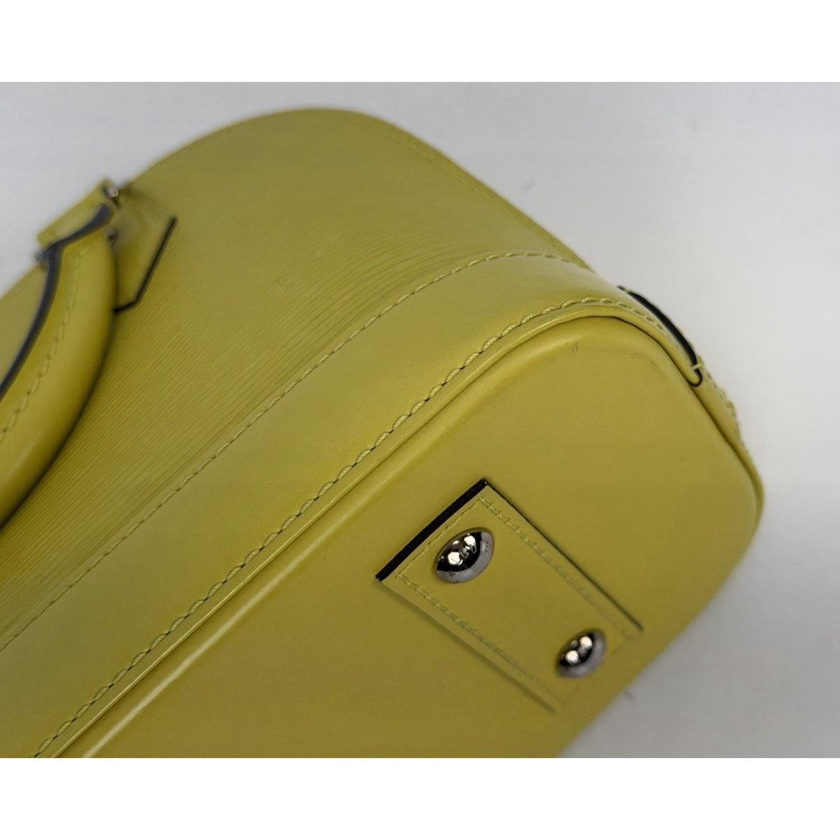 Louis Vuitton Alma BB Handbag in Yellow Epi Leather Silver-T Hardware 2014 S21