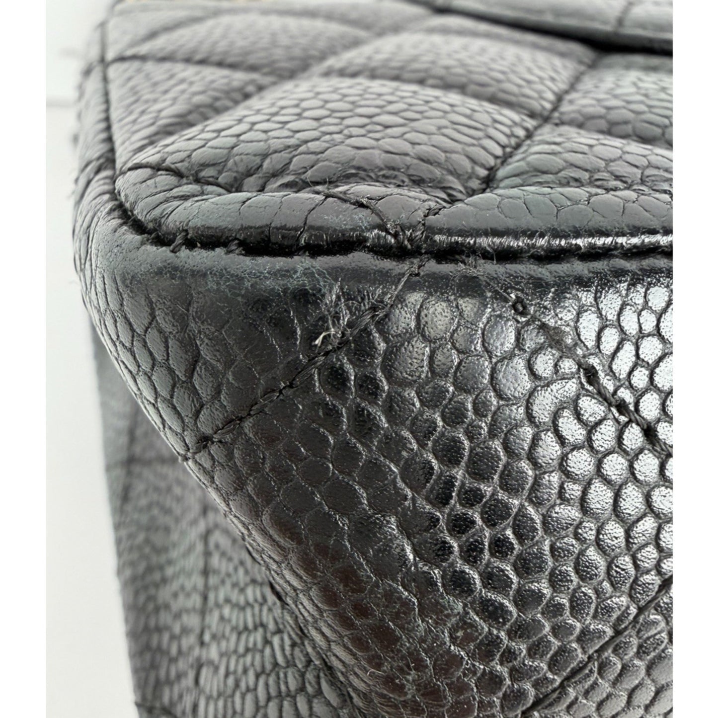 Chanel Classic Bag Black Grained Calfskin Leather & Gold-Tone Hardware D1