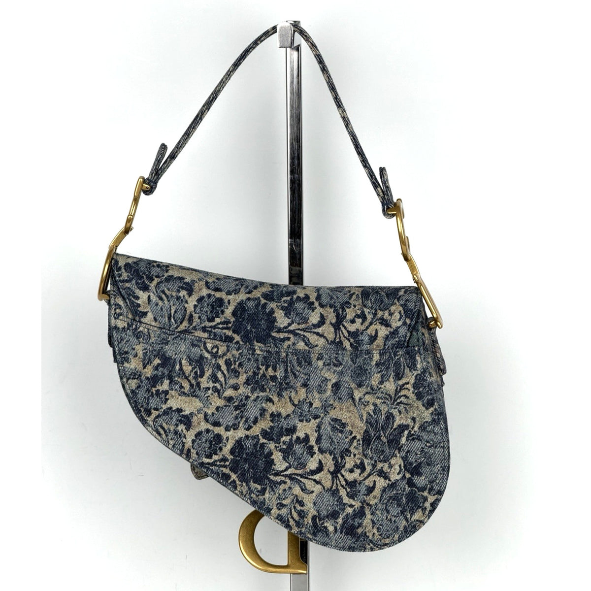 Christian Dior Medium Saddle Bag in Floral Denim Brocade Gold-Tone HW 2022 D4