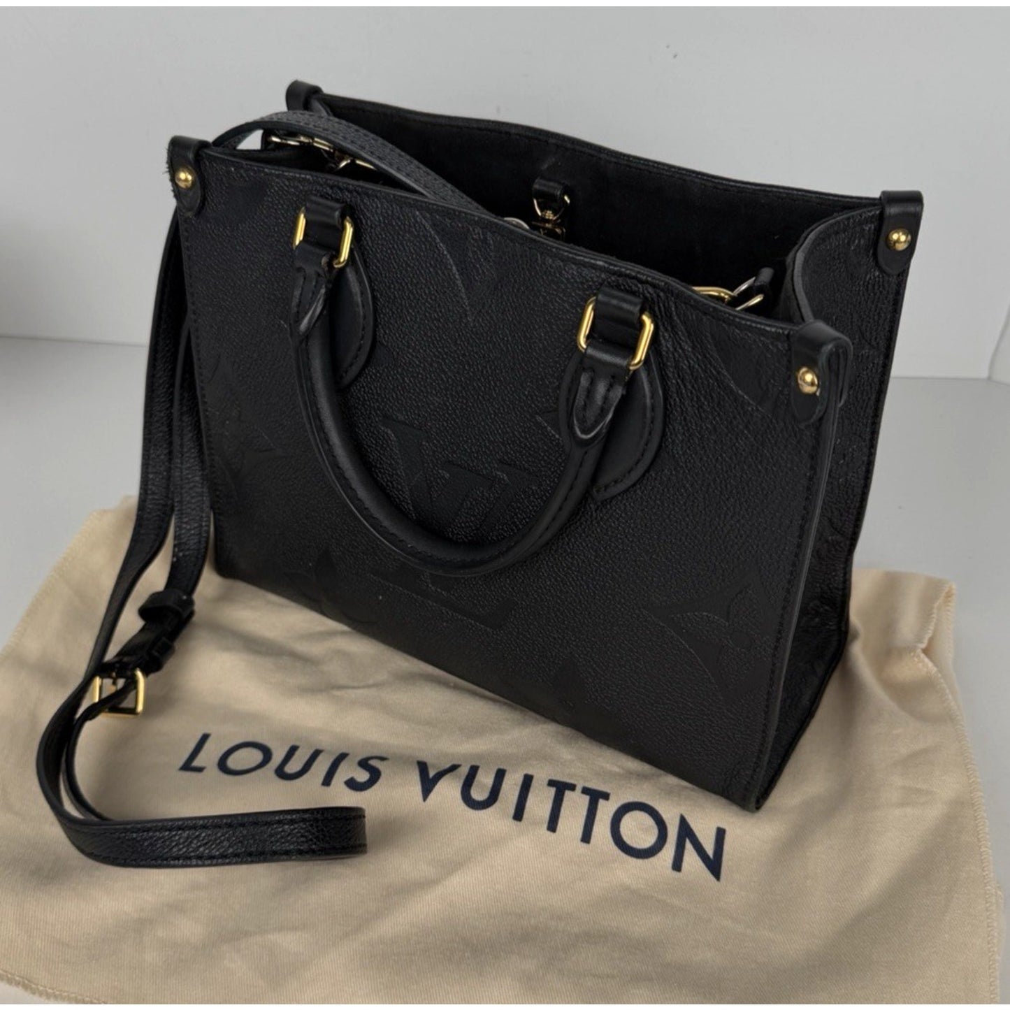 Louis Vuitton OnTheGo PM Bag in Back Debossed Monogram Empreinte Leather NFC C3