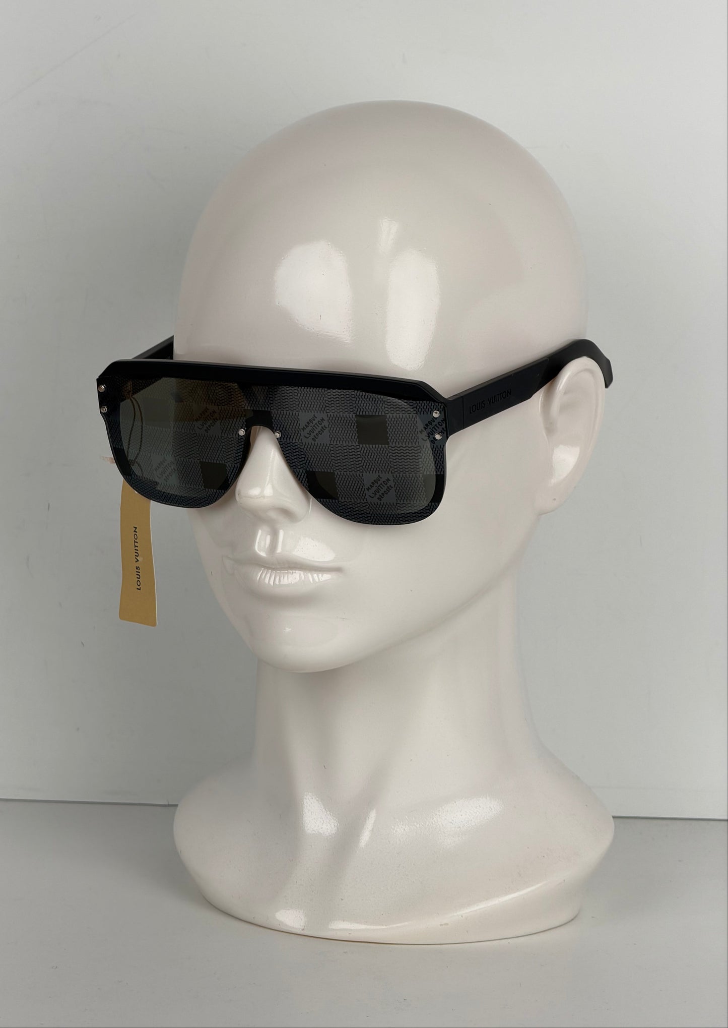 Louis Vuitton LV Waimea Mask Sunglasses in Black Matte Frame with Dark Damier Lenses YK-3