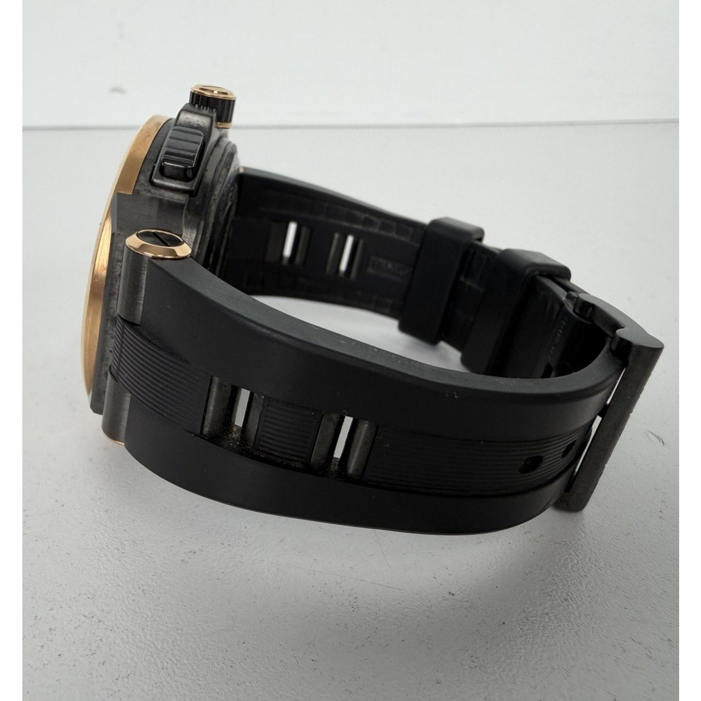 Bvlgari Diagono Ultranero Chronographe Watch in Rose Gold Bezel & Black Dial