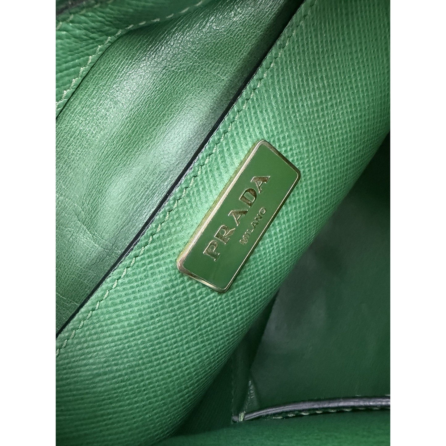 Prada Cuir Dome Satchel Medium Bag in Vibrant Green Saffiano Leather S