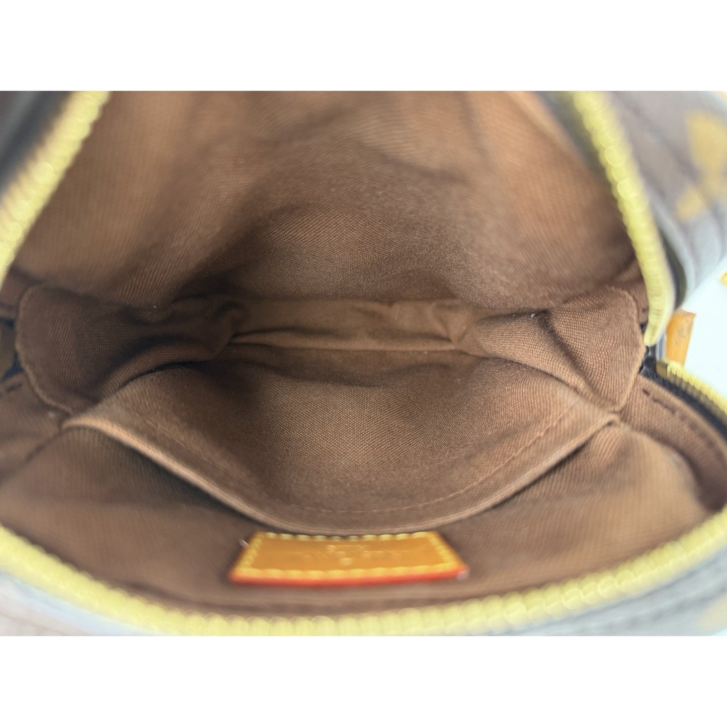 Louis Vuitton Danube PM Shoulder Bag in Monogram Canvas Microchipped C9